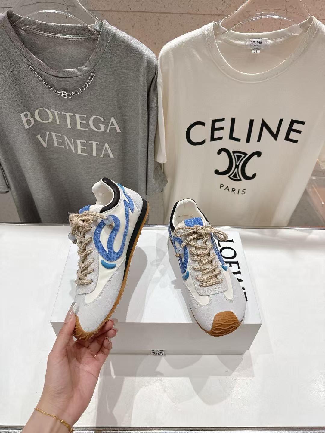 L0WEWの高品質カジュアルシューズ【50％割引+送料無料】