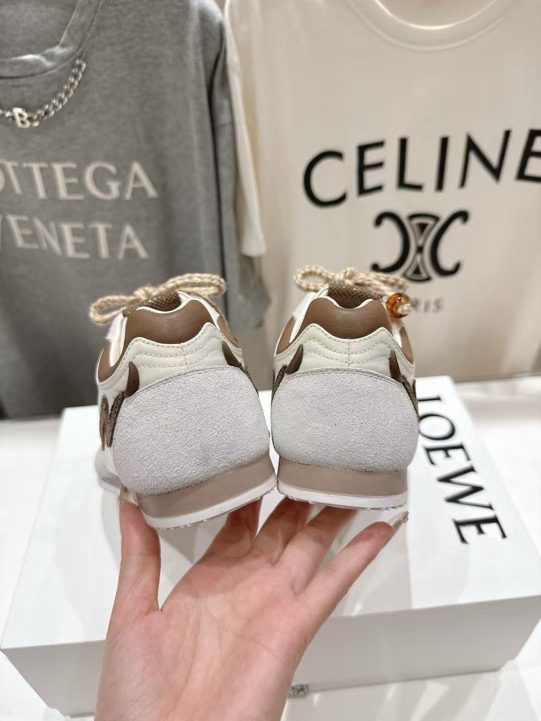 L0WEWの高品質カジュアルシューズ【50％割引+送料無料】