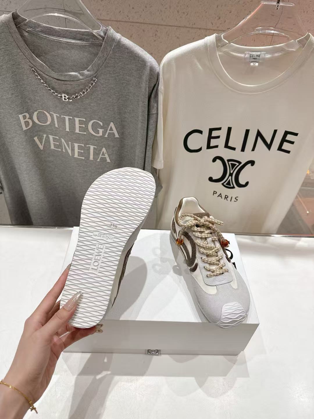 L0WEWの高品質カジュアルシューズ【50％割引+送料無料】