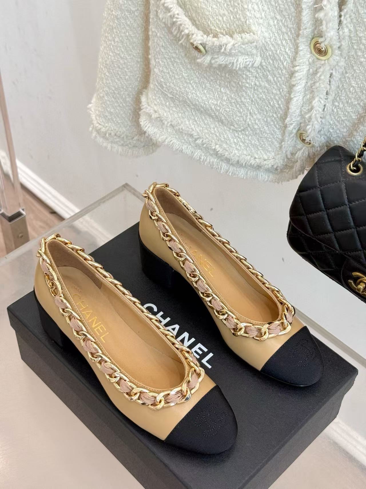 CHANE1 高品質チェーンローヒール【50％割引+送料無料】