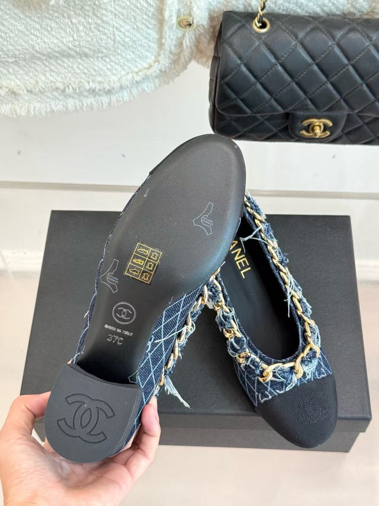 CHANE1 高品質チェーンローヒール【50％割引+送料無料】