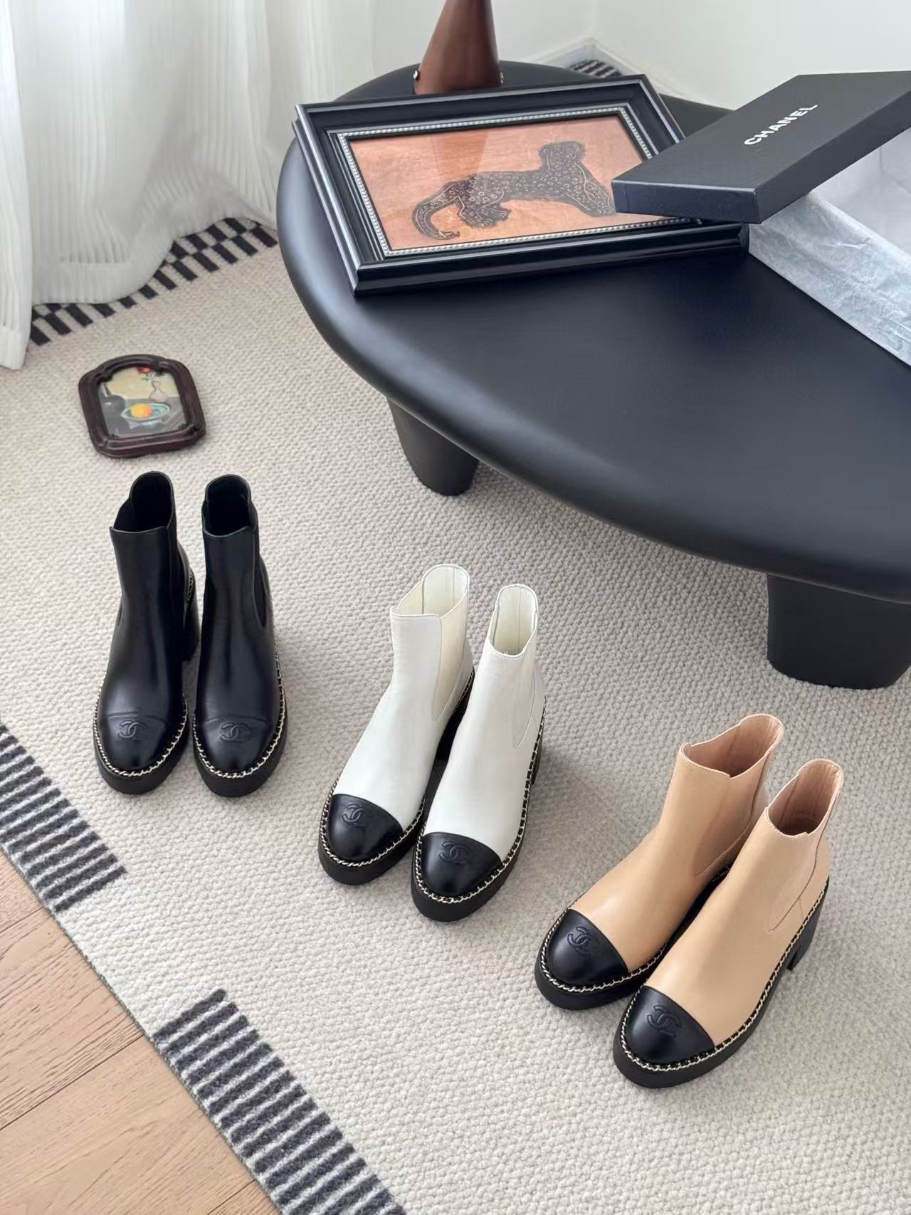 CHANE1 高品質チェーンマーティンブーツ【50％割引+送料無料】