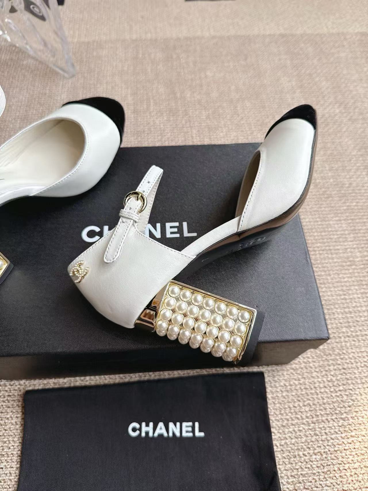 CHANE1 高品質パールハイヒールサンダル【50％割引+送料無料】