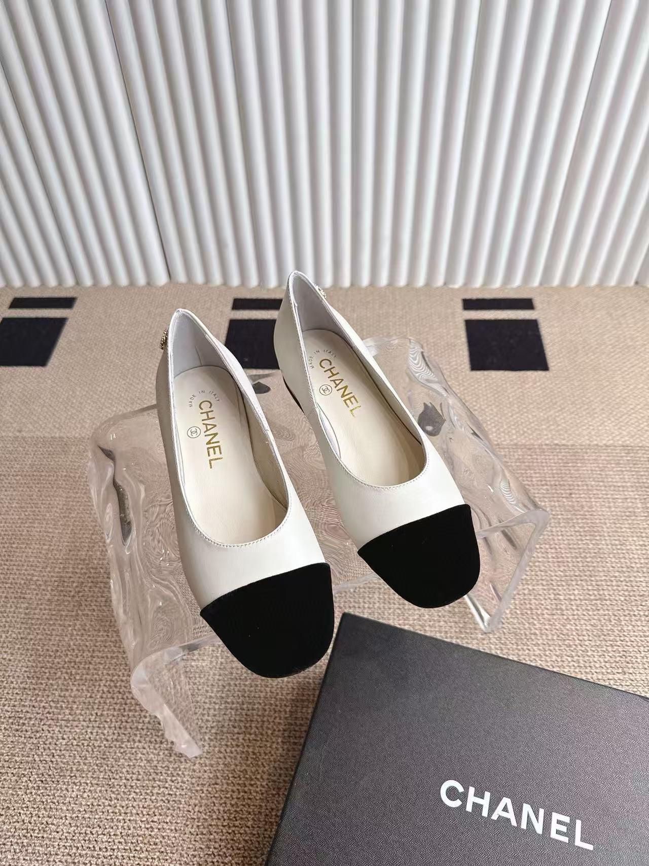 CHANE1 高品質メリージェーンパールフラットシューズvvvv【50％割引+送料無料】