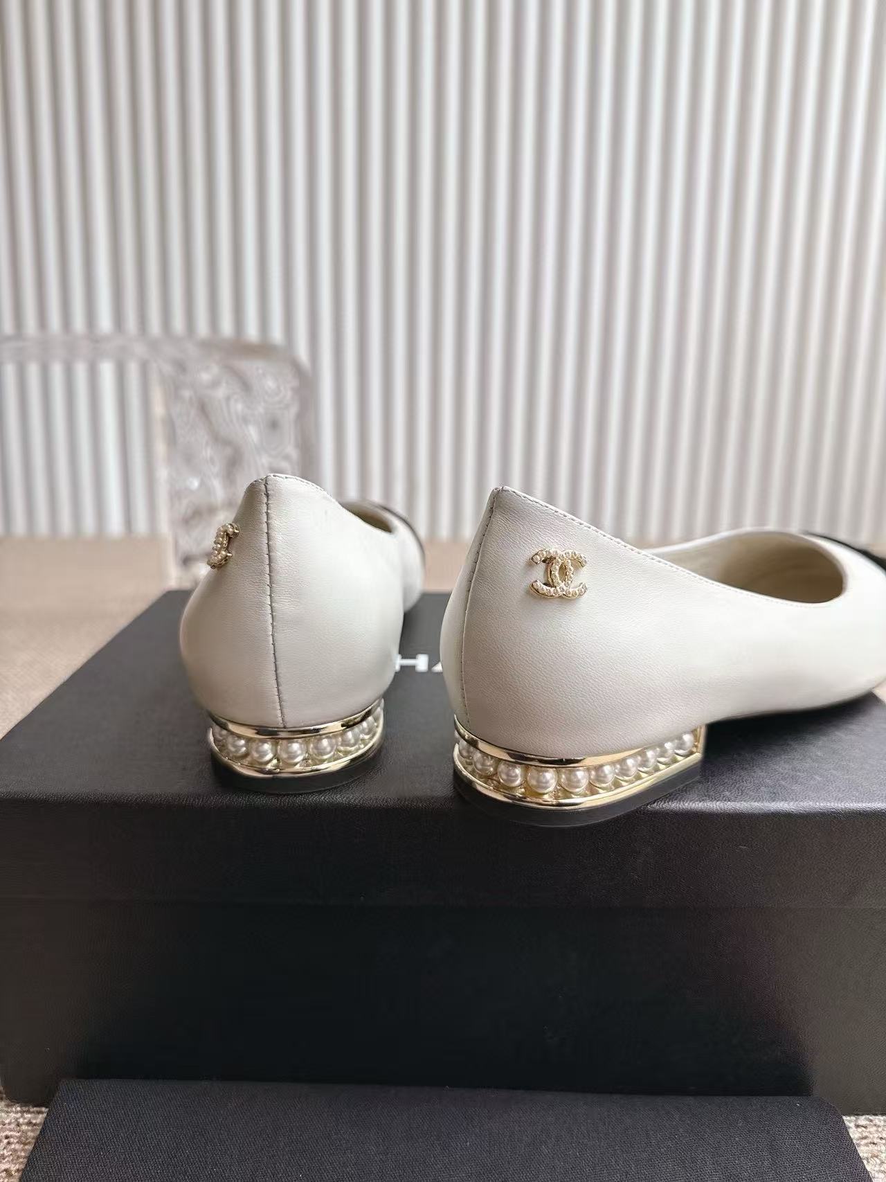 CHANE1 高品質メリージェーンパールフラットシューズvvvv【50％割引+送料無料】