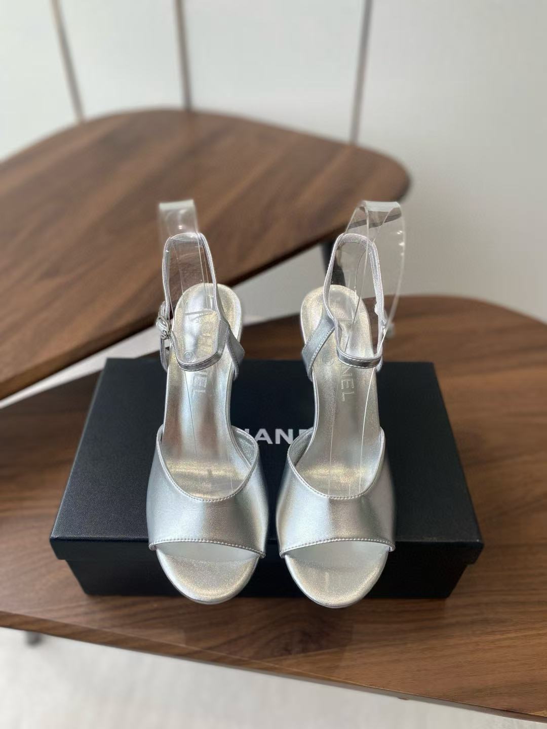 CHANE1 高品質シンプルハイヒールサンダル【50％割引+送料無料】