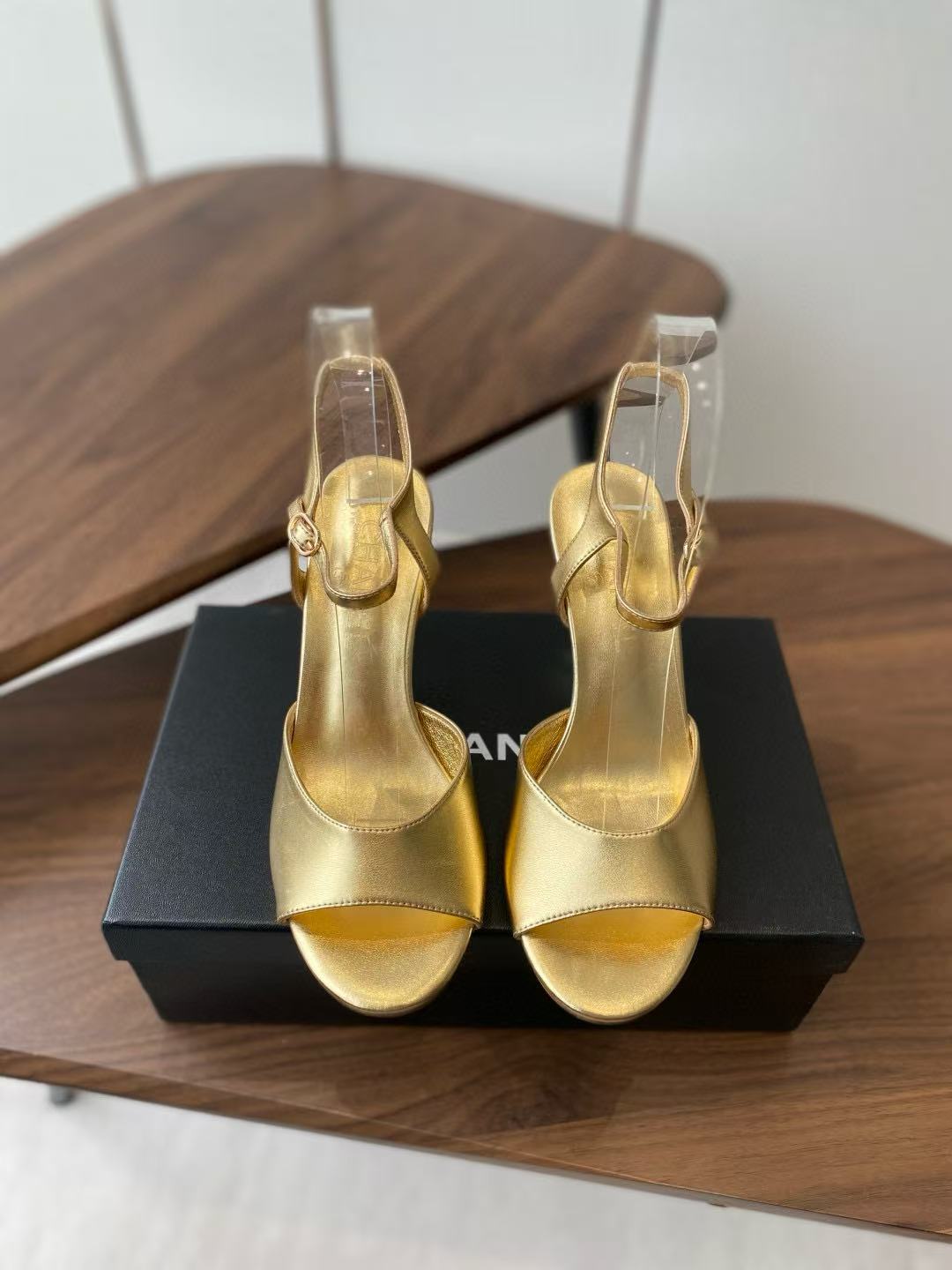 CHANE1 高品質シンプルハイヒールサンダル【50％割引+送料無料】