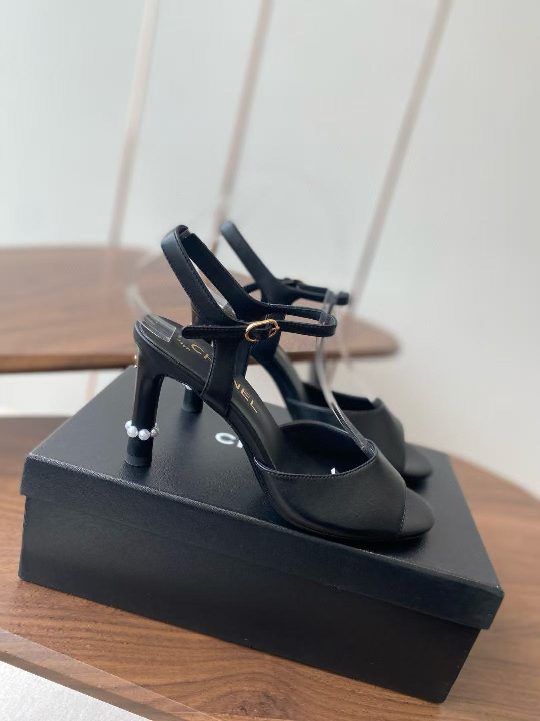 CHANE1 高品質シンプルハイヒールサンダル【50％割引+送料無料】