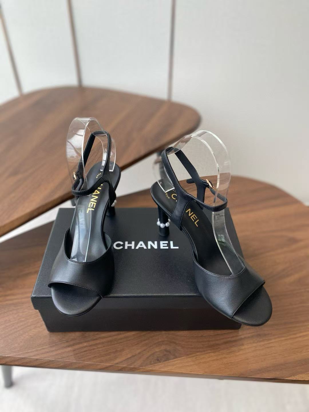 CHANE1 高品質シンプルハイヒールサンダル【50％割引+送料無料】