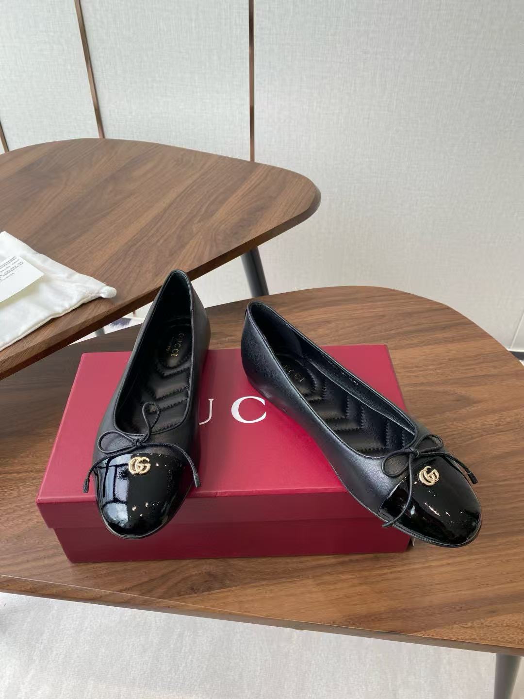 GUCC1 高品質リボンフラットシューズ【50％割引+送料無料】