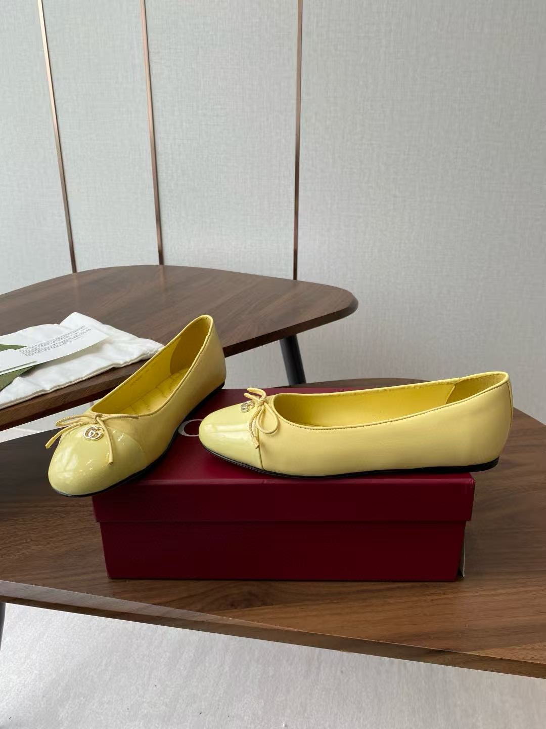 GUCC1 高品質リボンフラットシューズ【50％割引+送料無料】