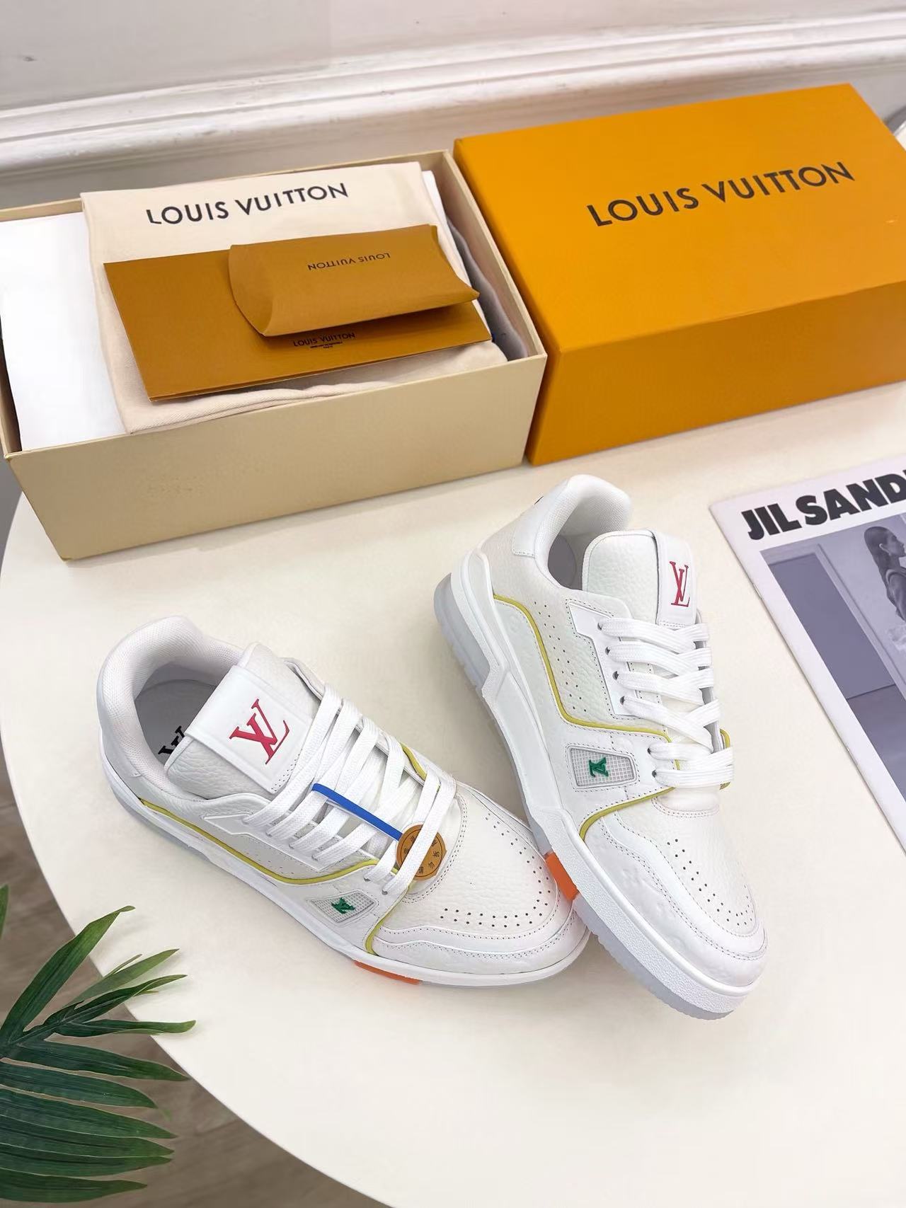 LVの高品質スポーツシューズ【50％割引+送料無料】