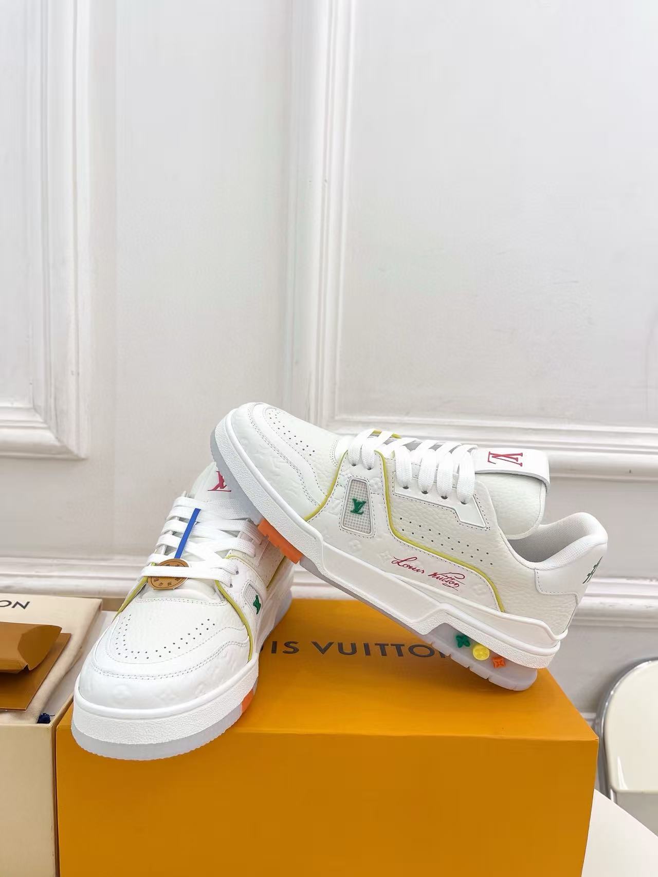 LVの高品質スポーツシューズ【50％割引+送料無料】