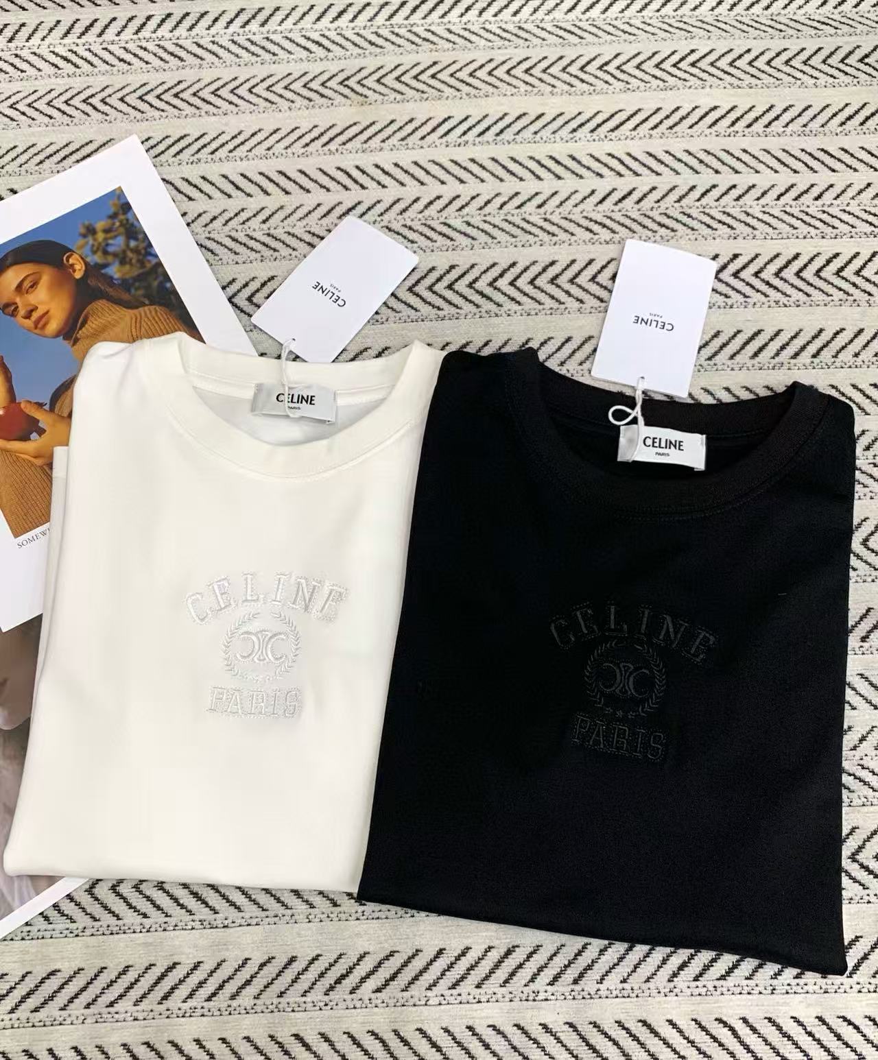 CEL1NE 刺繍レタリングTシャツ【50％割引+送料無料】