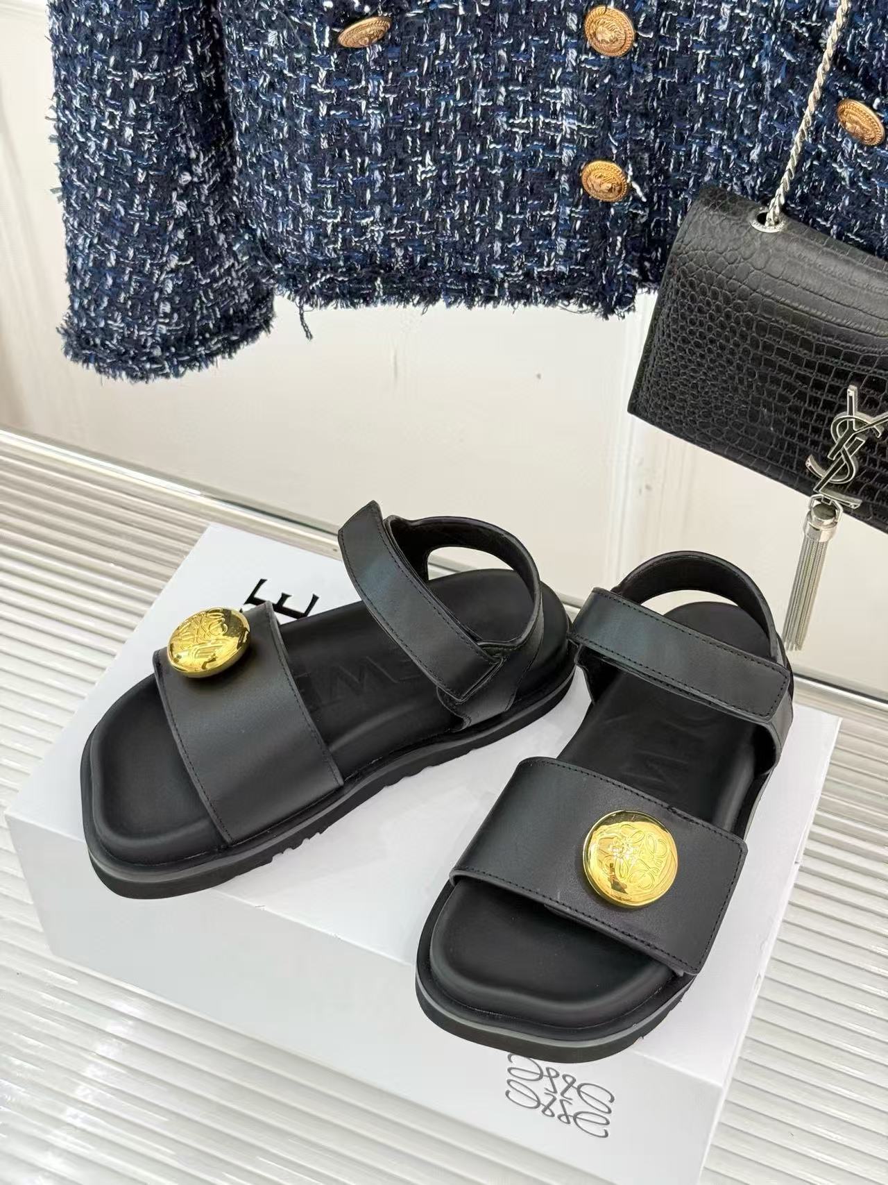 L0WEWの高品質カジュアルサンダル【50％割引+送料無料】