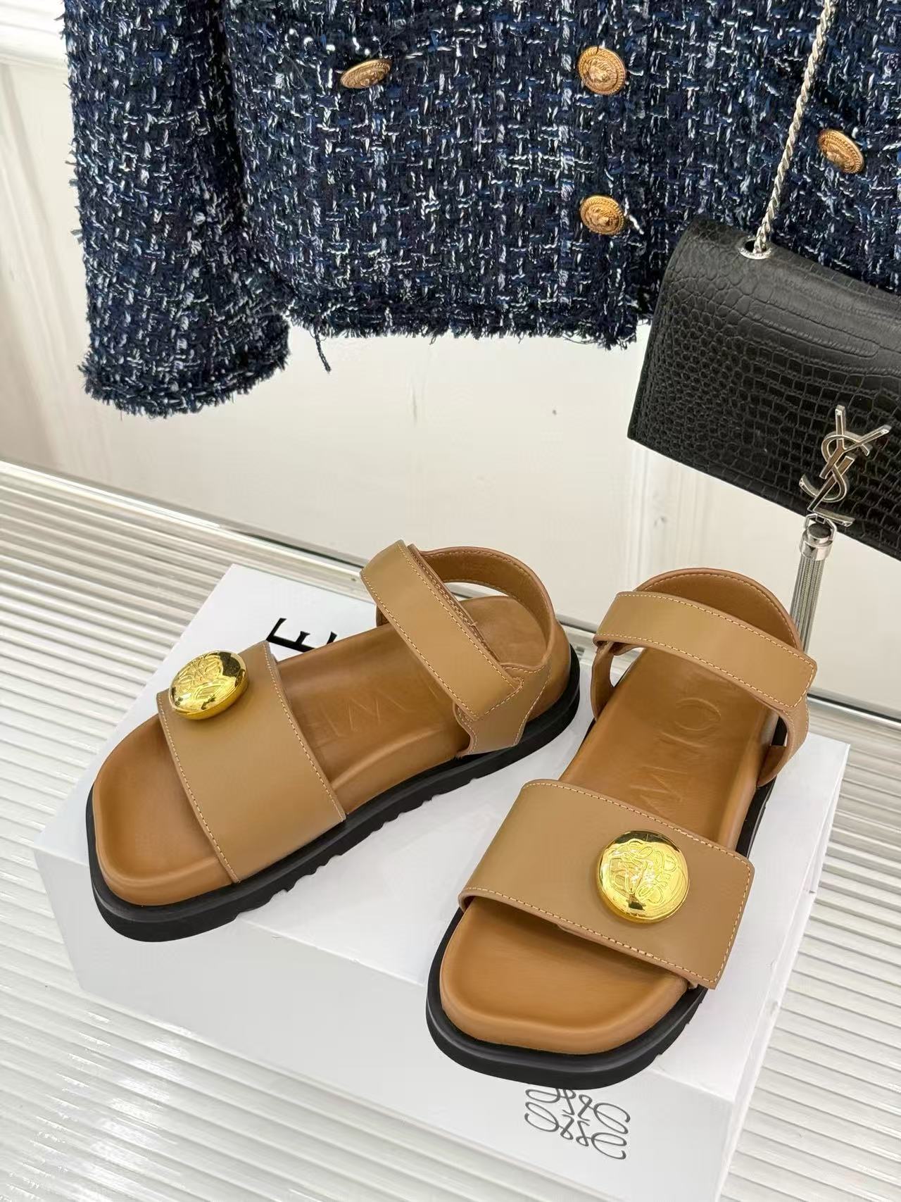 L0WEWの高品質カジュアルサンダル【50％割引+送料無料】