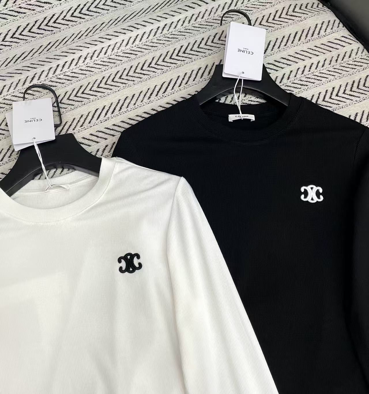 CEL1NE シンプル 凱旋門 長袖Tシャツ【50%割引+送料無料】