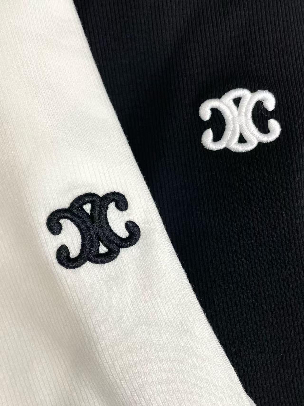 CEL1NE シンプル 凱旋門 長袖Tシャツ【50%割引+送料無料】