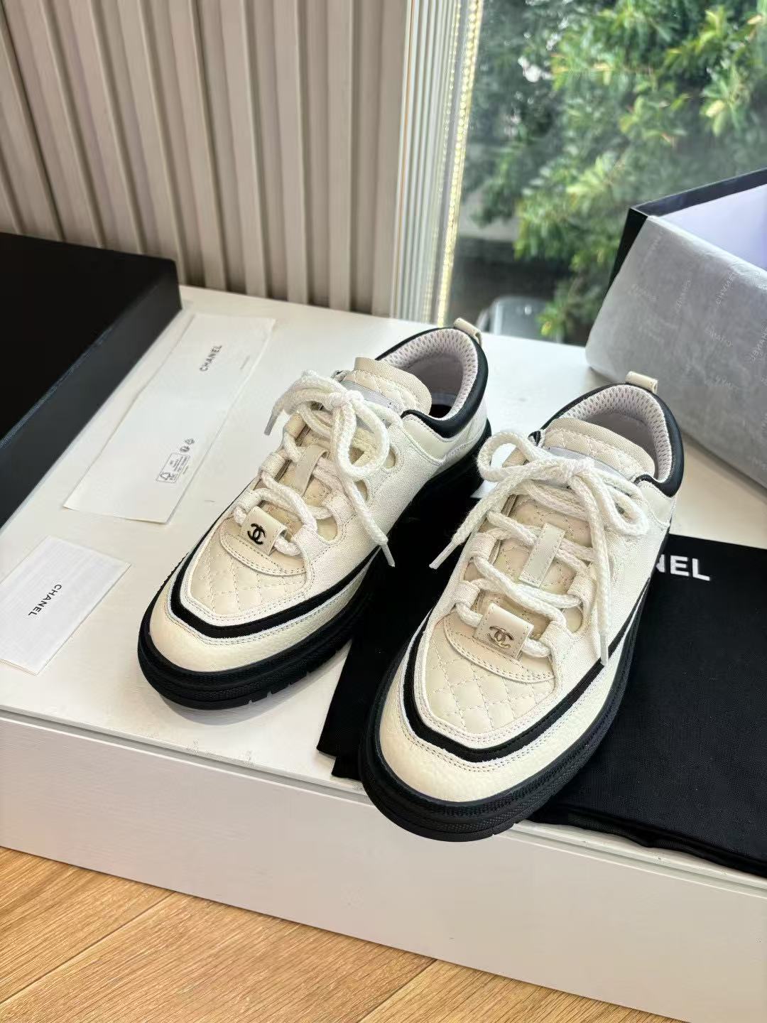 CHANE1 高品質パンダスニーカー【50％割引+送料無料】