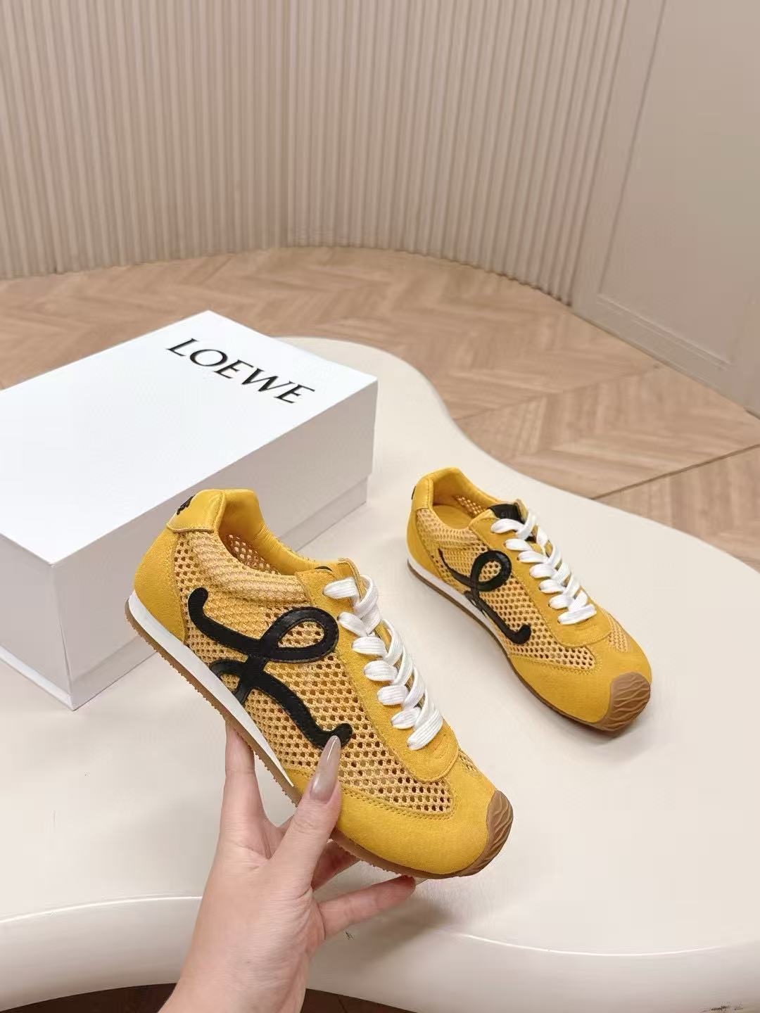 L0WEWの高品質メッシュカジュアルシューズ【50％割引+送料無料】