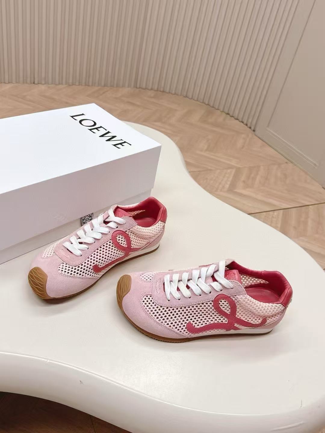 L0WEWの高品質メッシュカジュアルシューズ【50％割引+送料無料】