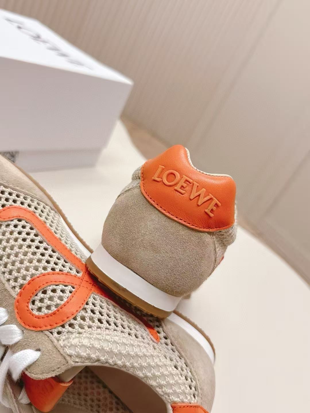 L0WEWの高品質メッシュカジュアルシューズ【50％割引+送料無料】