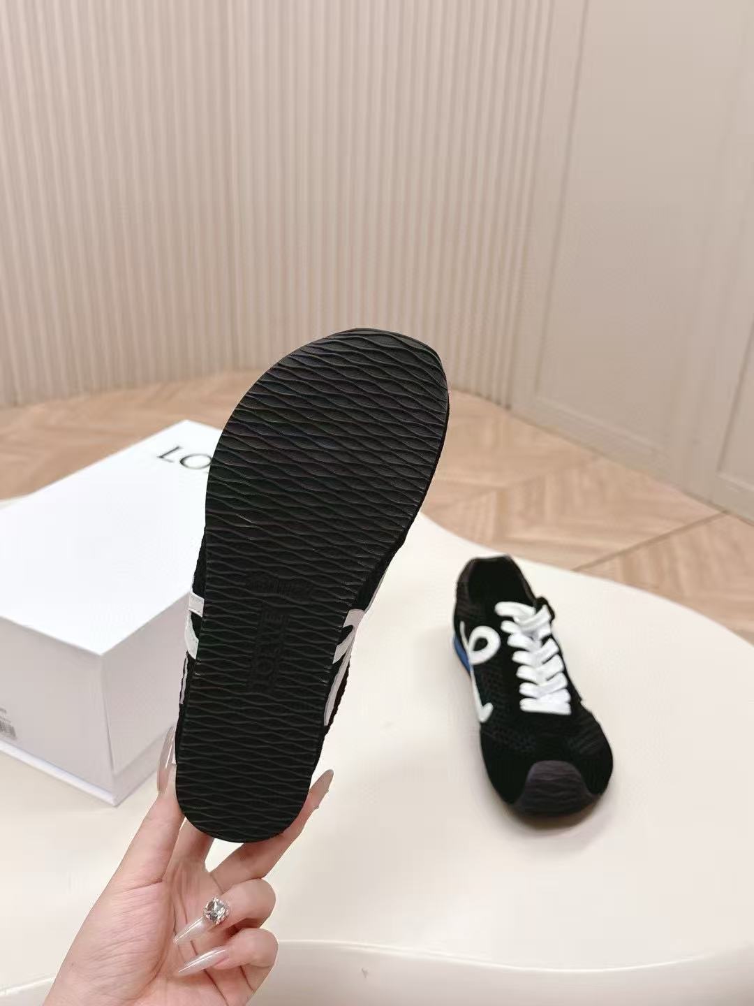 L0WEWの高品質メッシュカジュアルシューズ【50％割引+送料無料】