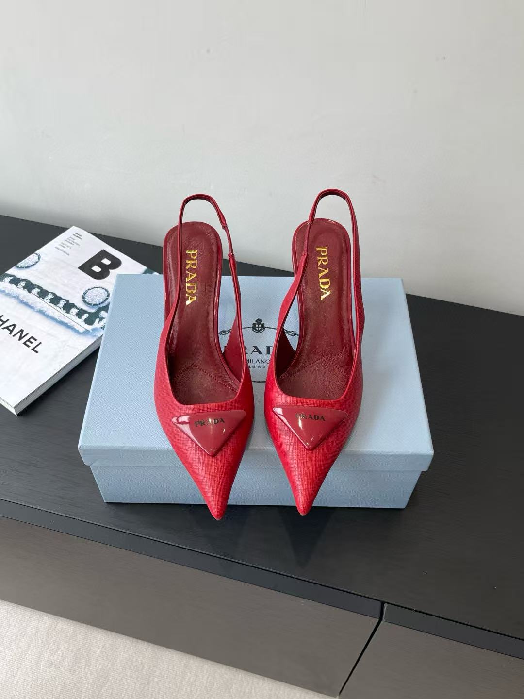 PR4DAの高品質ポインテッドハイヒール【50％割引+送料無料】