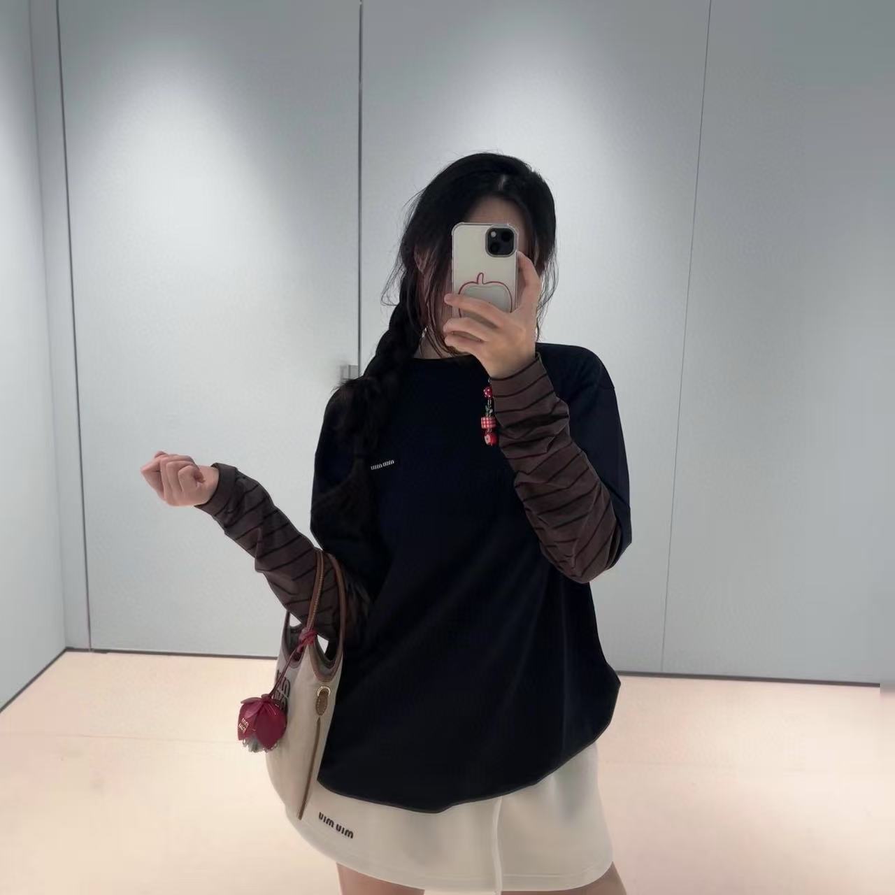 M1UM1U カラーブロック ロングスリーブTシャツ【50%割引+送料無料】