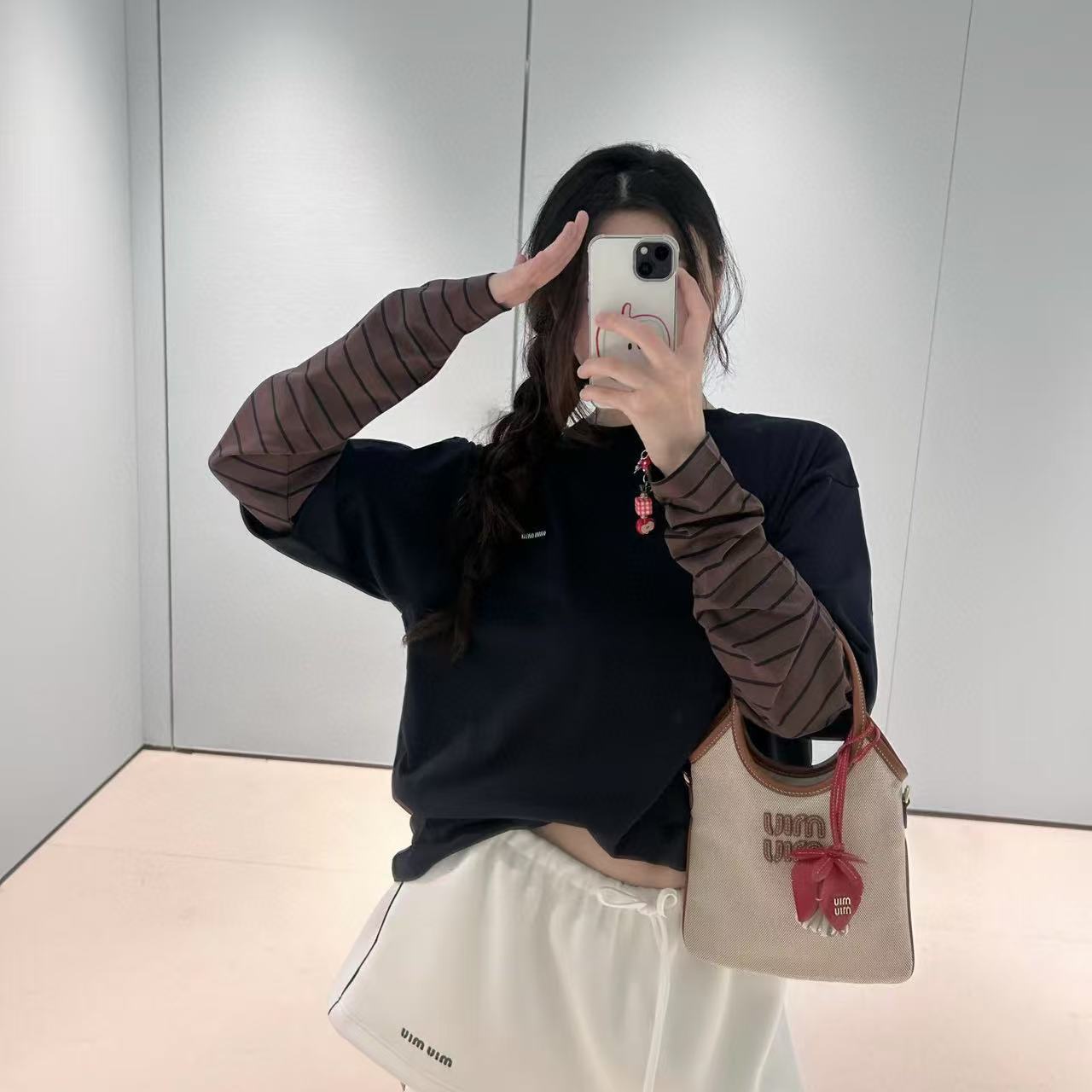 M1UM1U カラーブロック ロングスリーブTシャツ【50%割引+送料無料】