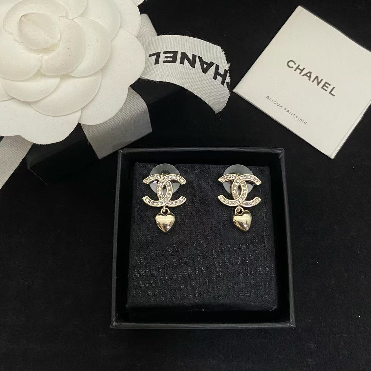 CHANE1 ピーチハート ダブルC イヤリング【50％割引+送料無料】
