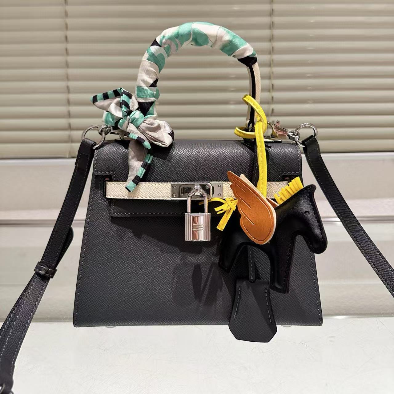 HERME5 高品質牛革ハンドバッグ【50％割引+送料無料】