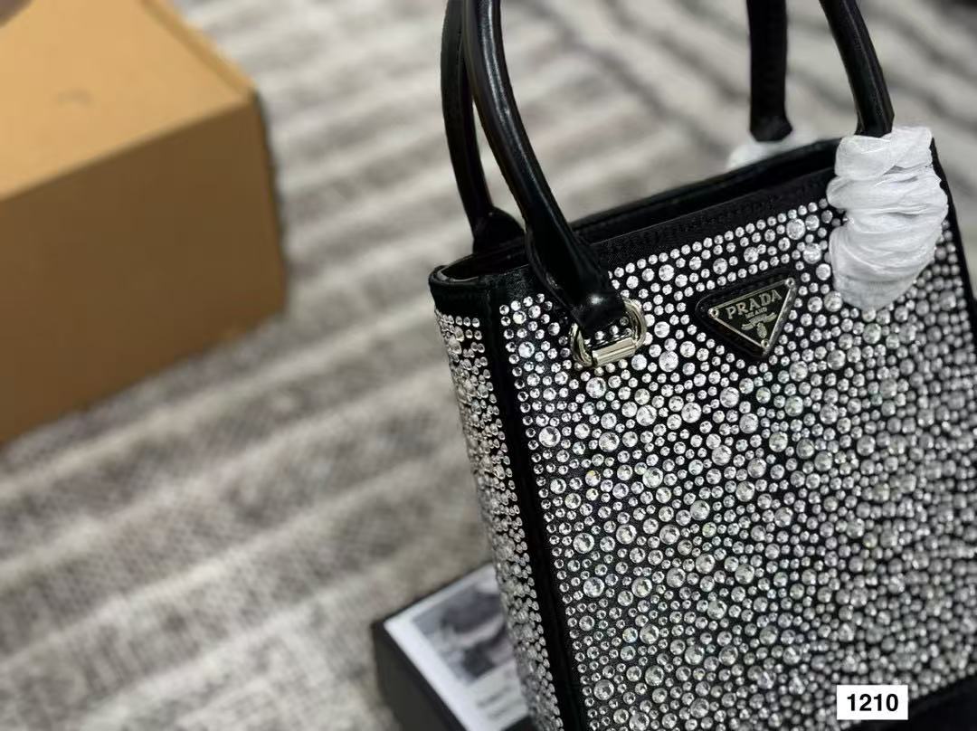 PR4DA ダイヤモンドハンドバッグ【50％割引+送料無料】