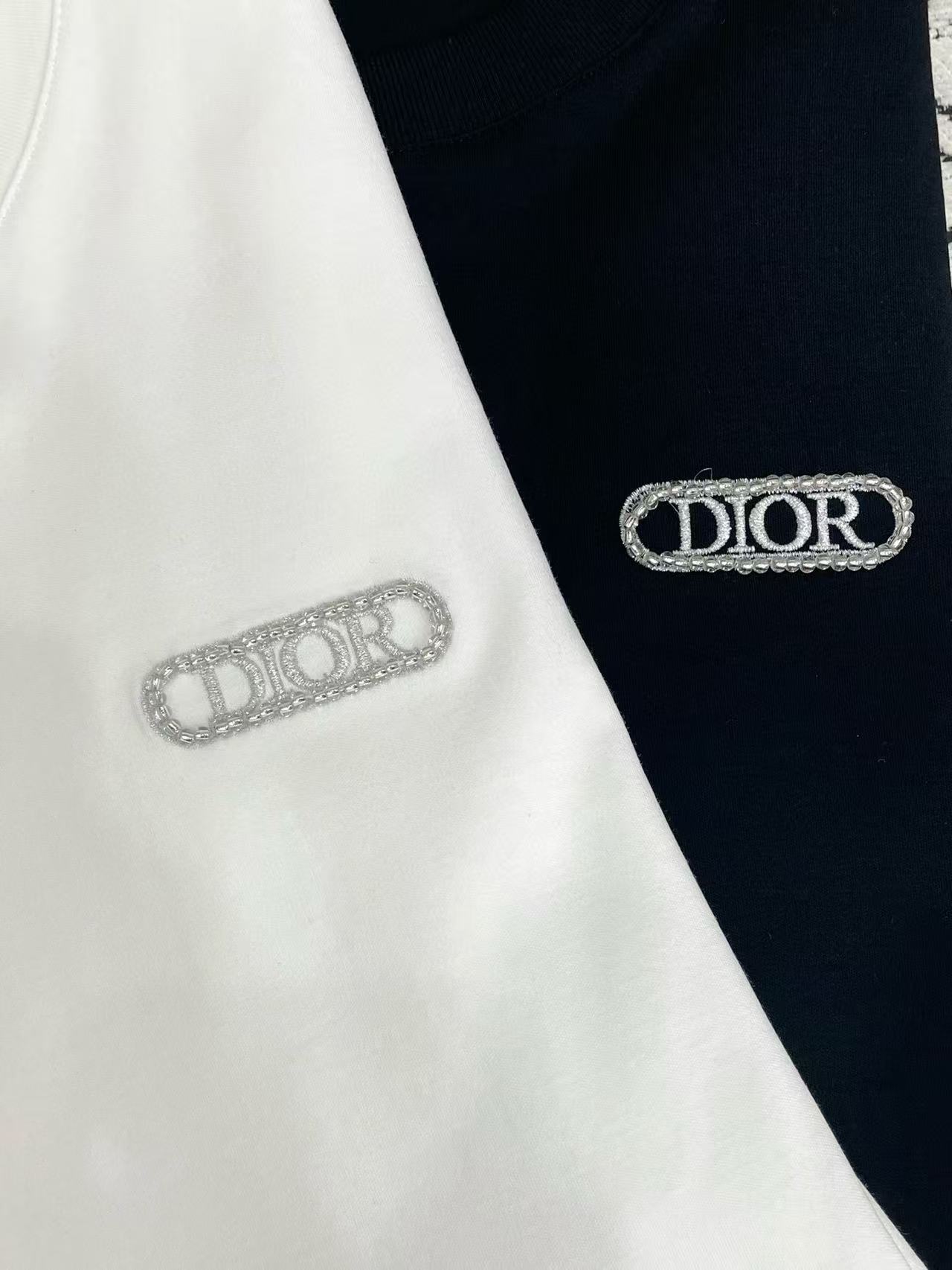 DI0R 刺繍文字入り ゆったり 長袖 Tシャツ【50％割引+送料無料】