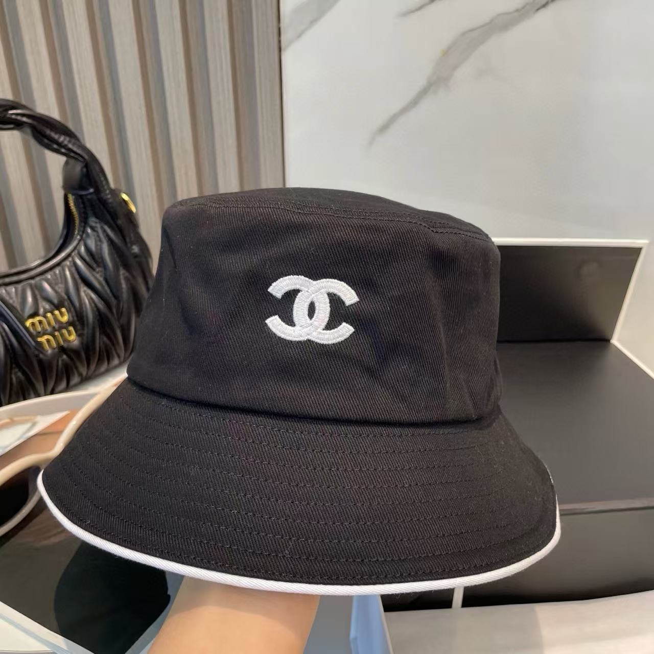 CHANE1 シンプルダブルCバケットハット【50%割引+送料無料】