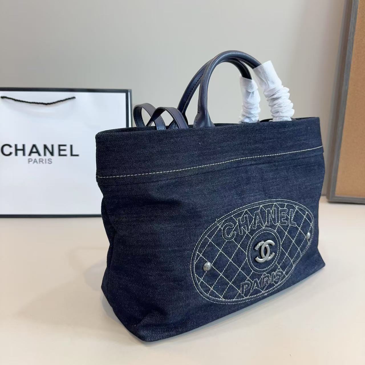 CHANE1 刺繍文字デニムショッピングバッグ【50％割引+送料無料】