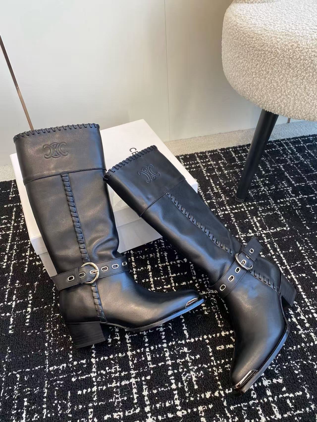 CEL1NEの高品質ポインテッドトゥナイトブーツ【50％割引+送料無料】