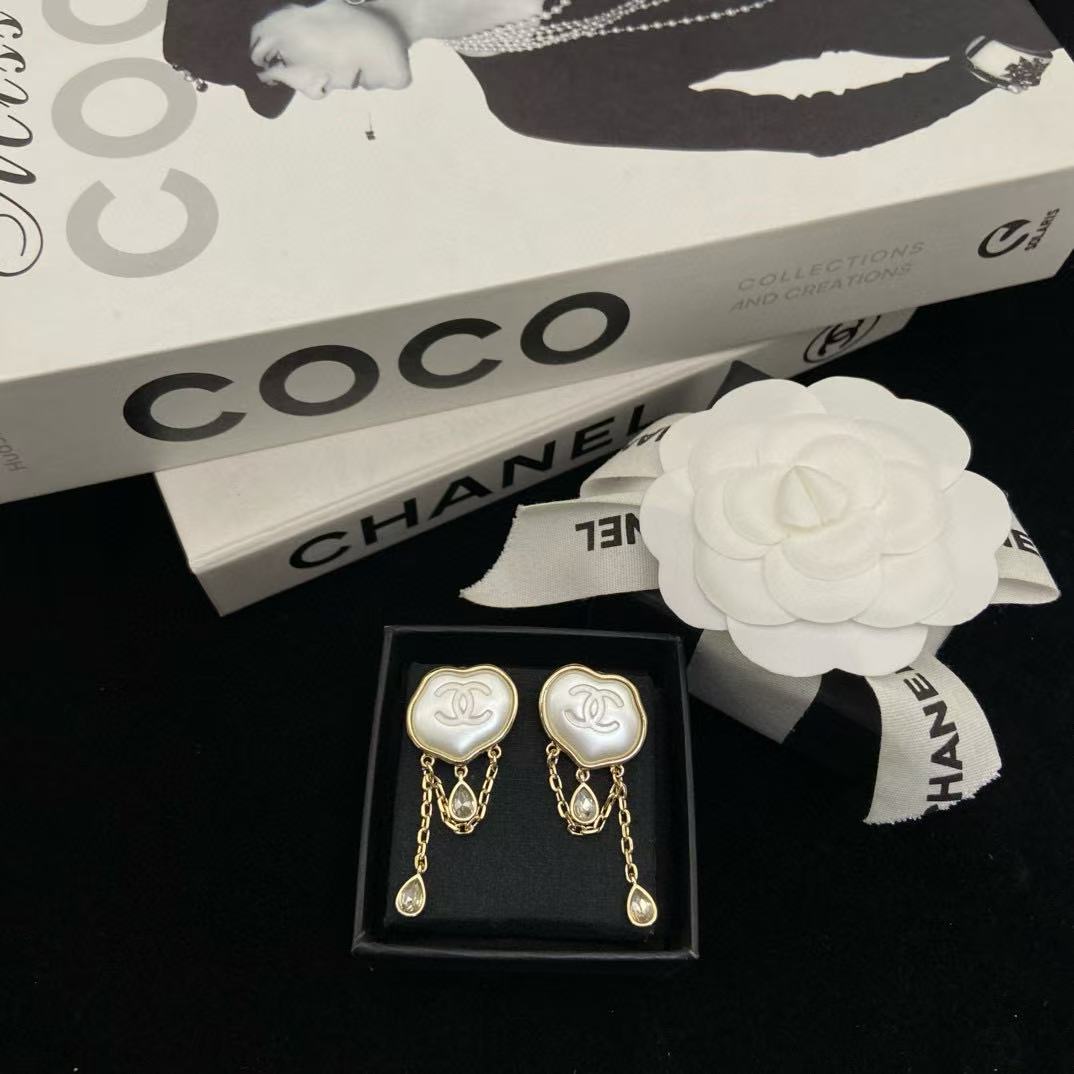 CHANE1 クラウドタッセルイヤリング【50％割引+送料無料】