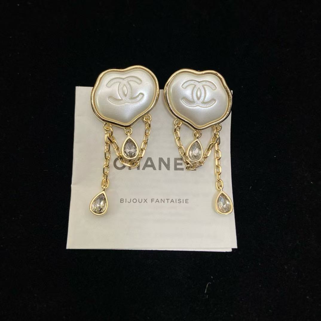 CHANE1 クラウドタッセルイヤリング【50％割引+送料無料】