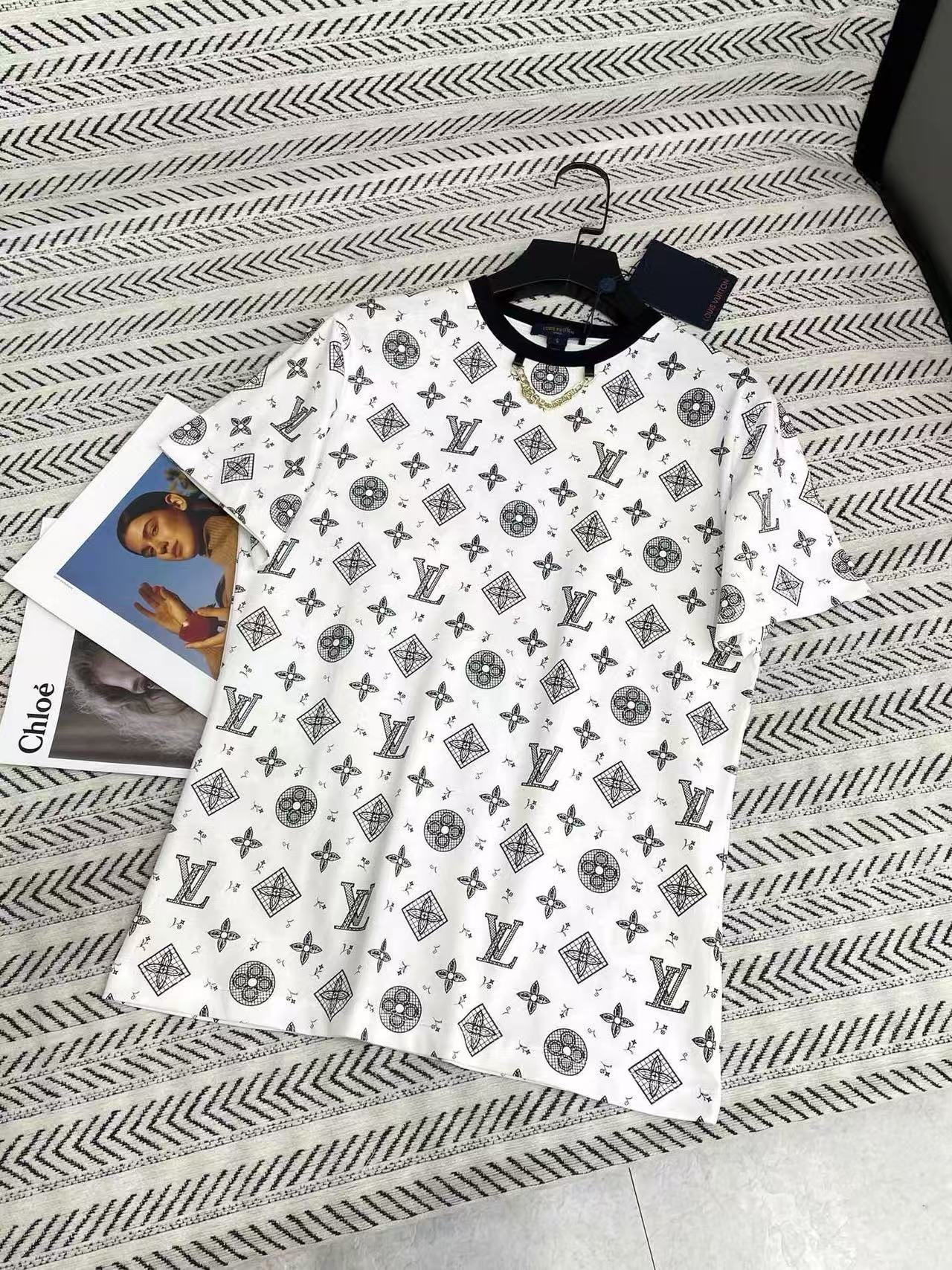 LV四つ葉のクローバーチェーンTシャツ【50％割引+送料無料】