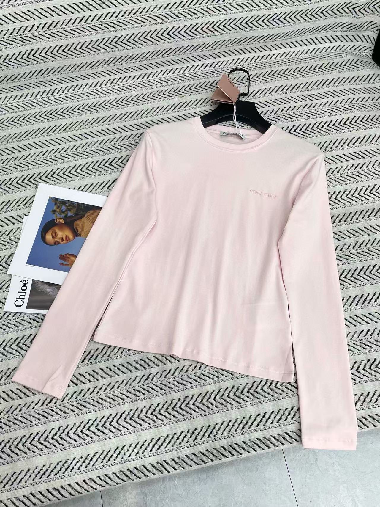 M1UM1U 刺繍レタリング 長袖Tシャツ【50%割引+送料無料】