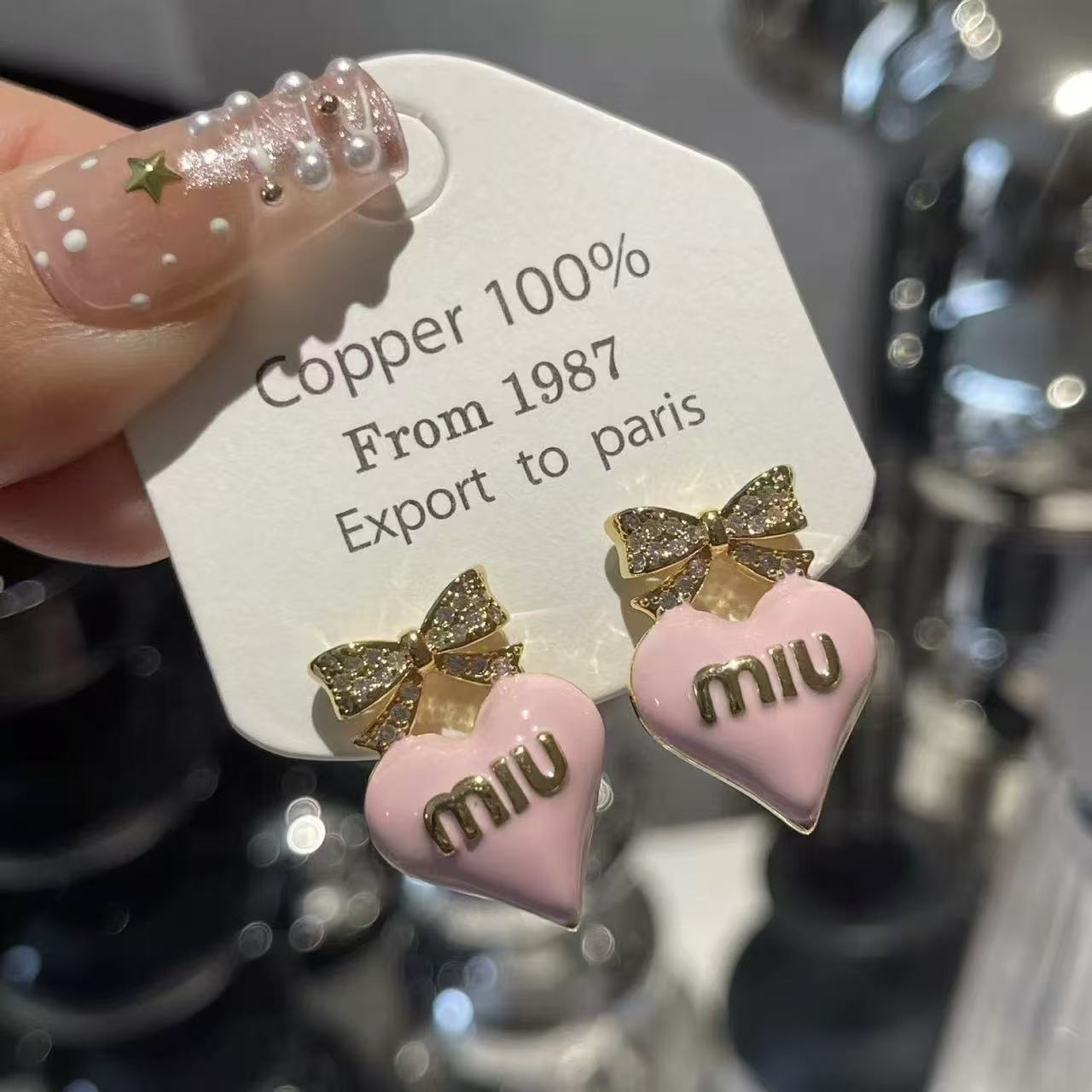 M1UM1U ハートボウレターイヤリング【50%割引+送料無料】