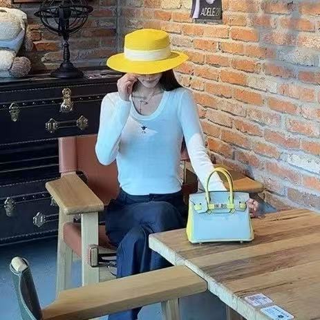 DI0R CD ビー ロングスリーブ トップ【50％割引+送料無料】