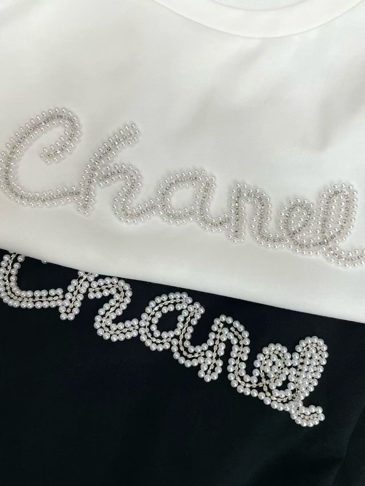 CHANE1 ハンドビーズレタリング ロングスリーブTシャツ【50％割引+送料無料】