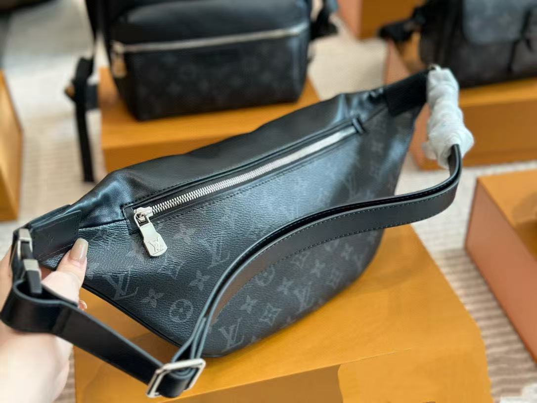 LVメンズウエストバッグ【50％割引+送料無料】