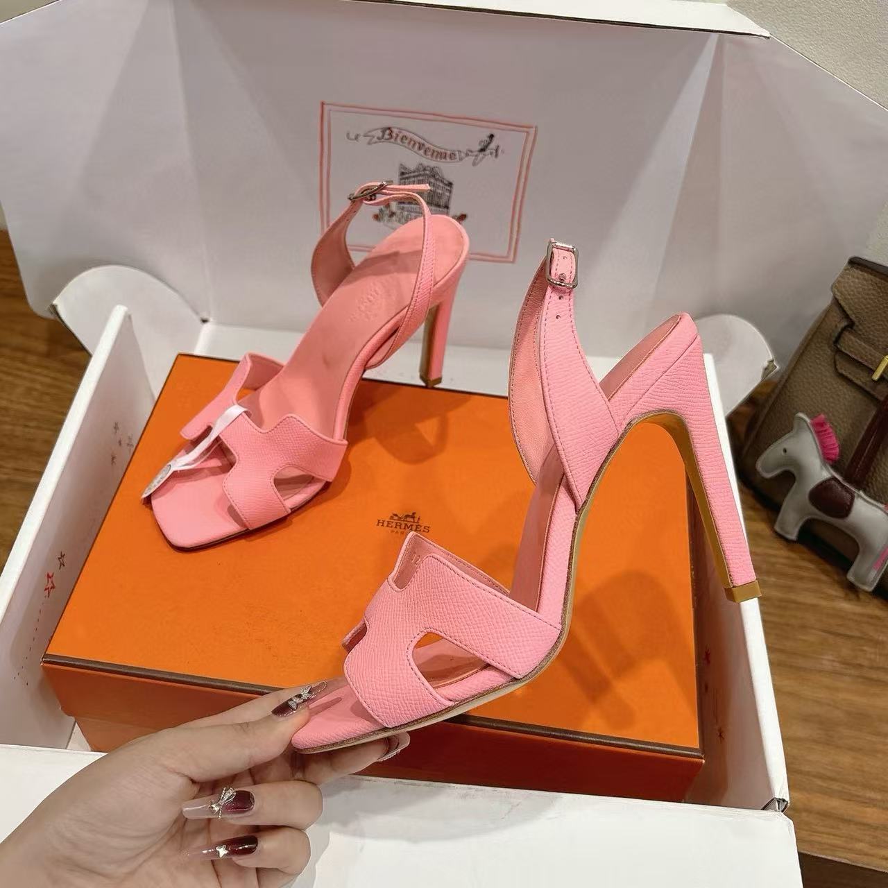 HERME5 高品質牛革ハイヒールサンダル【50％割引+送料無料】