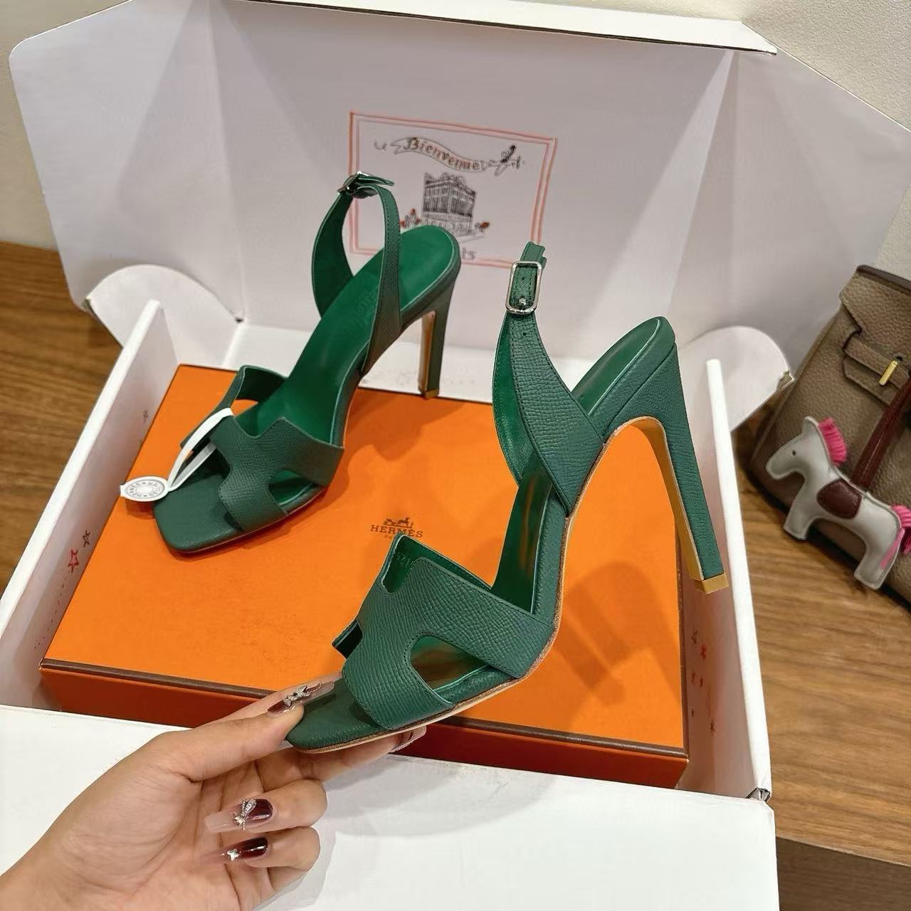 HERME5 高品質牛革ハイヒールサンダル【50％割引+送料無料】