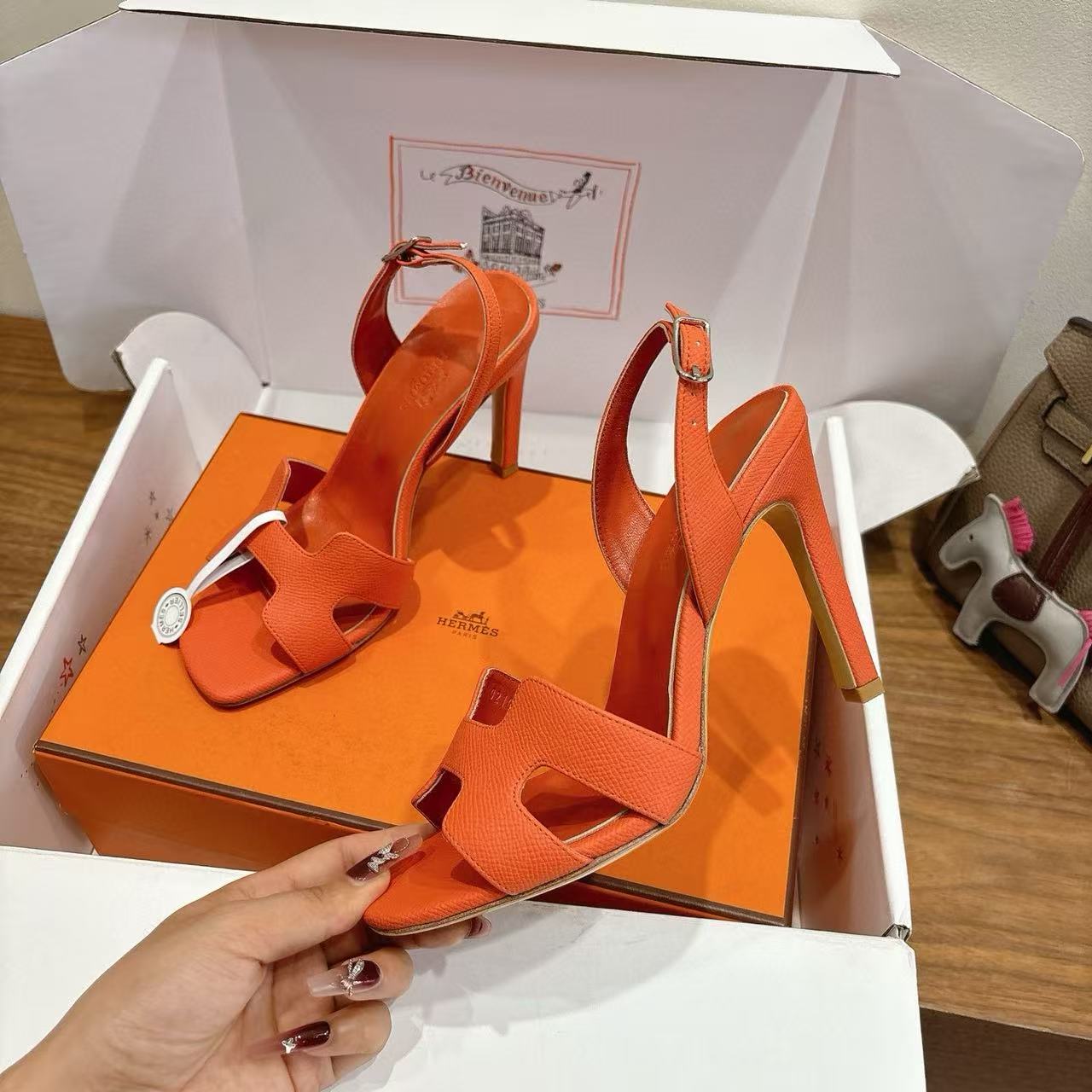 HERME5 高品質牛革ハイヒールサンダル【50％割引+送料無料】