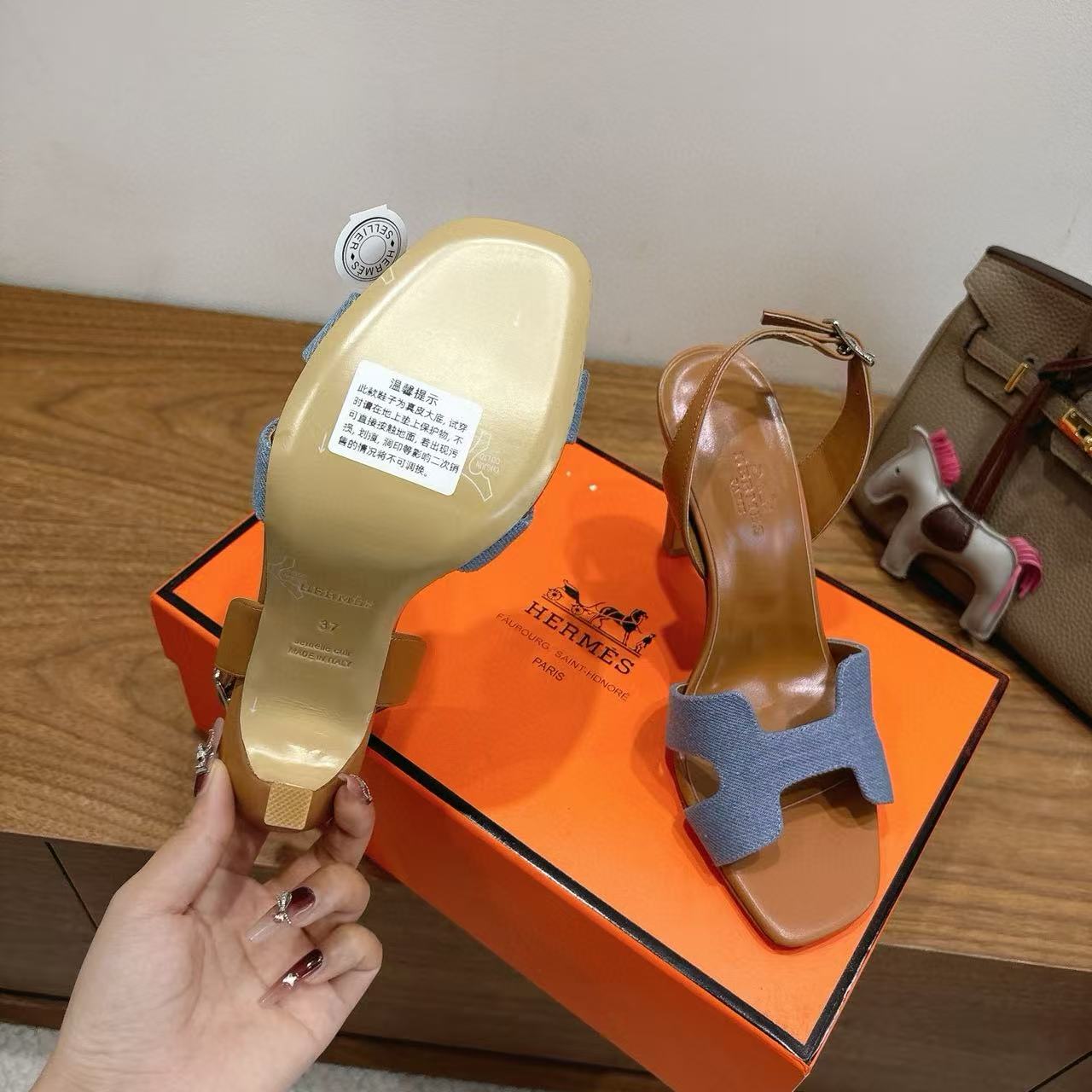 HERME5 高品質牛革ハイヒールサンダル【50％割引+送料無料】
