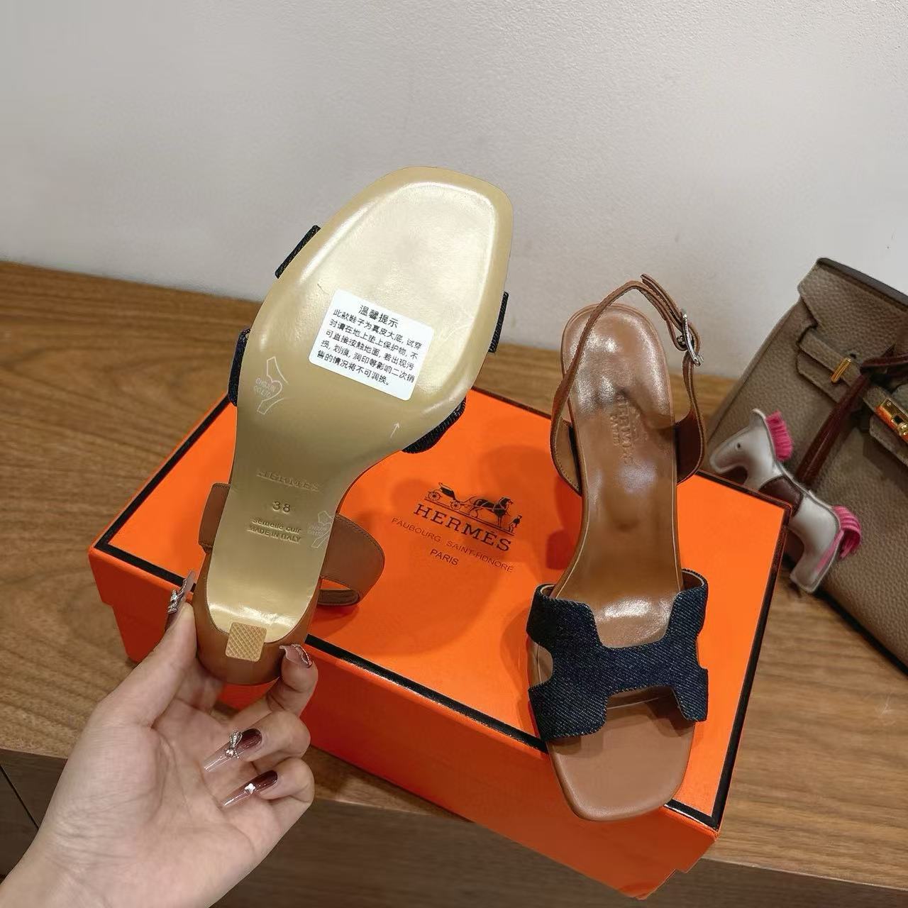HERME5 高品質牛革ハイヒールサンダル【50％割引+送料無料】